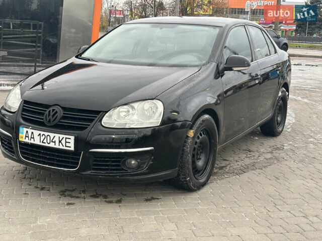 Черный Фольксваген Джетта, объемом двигателя 1.6 л и пробегом 270 тыс. км за 4700 $, фото 1 на Automoto.ua