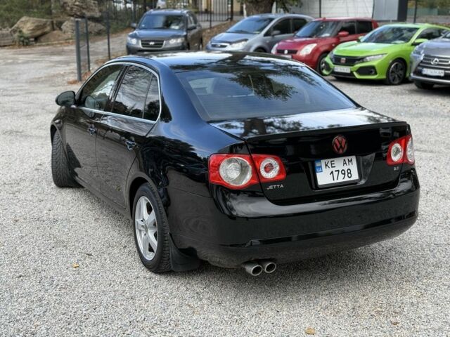 Черный Фольксваген Джетта, объемом двигателя 2.5 л и пробегом 300 тыс. км за 6300 $, фото 10 на Automoto.ua