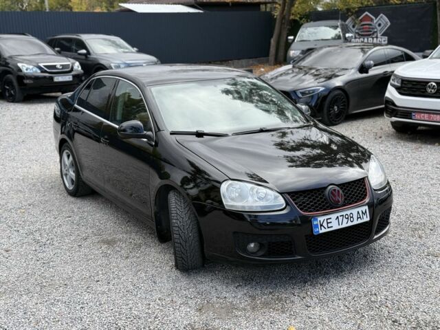 Черный Фольксваген Джетта, объемом двигателя 2.5 л и пробегом 300 тыс. км за 6300 $, фото 5 на Automoto.ua