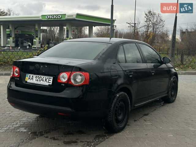 Черный Фольксваген Джетта, объемом двигателя 1.6 л и пробегом 270 тыс. км за 4700 $, фото 4 на Automoto.ua