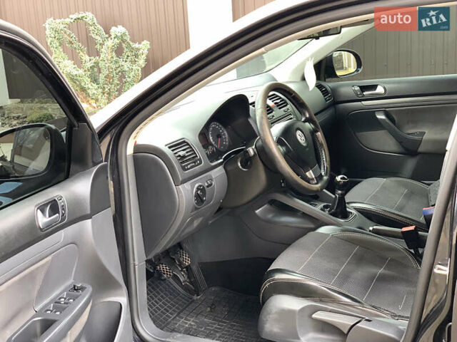 Фольксваген Джетта 2006 в Яворове на Automoto.ua Черный Фольксваген Джетта, объемом двигателя 1.6 л и пробегом 395 тыс. км за 3199 $, фото 7 на Automoto.ua