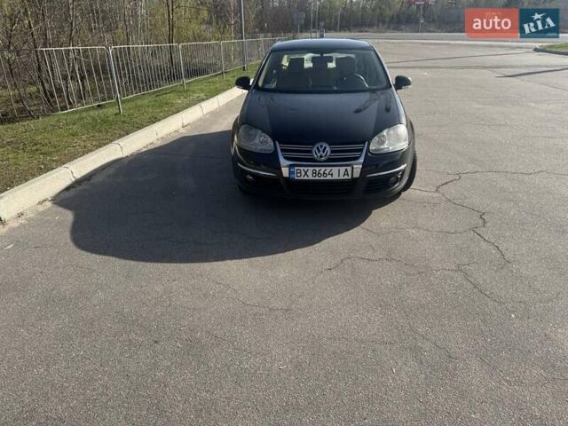 Черный Фольксваген Джетта, объемом двигателя 1.6 л и пробегом 196 тыс. км за 5199 $, фото 1 на Automoto.ua