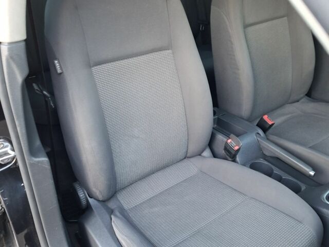 Черный Фольксваген Джетта, объемом двигателя 1.6 л и пробегом 205 тыс. км за 6400 $, фото 22 на Automoto.ua