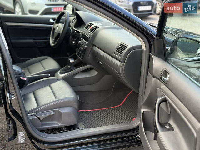 Черный Фольксваген Джетта, объемом двигателя 2.5 л и пробегом 320 тыс. км за 6300 $, фото 19 на Automoto.ua