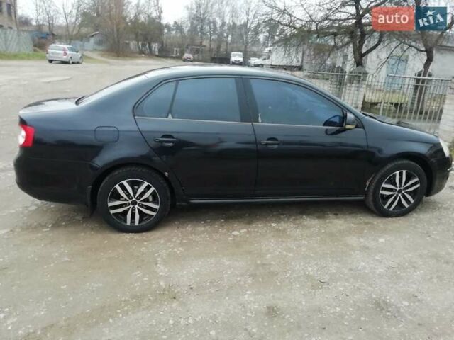 Черный Фольксваген Джетта, объемом двигателя 1.6 л и пробегом 358 тыс. км за 4900 $, фото 2 на Automoto.ua