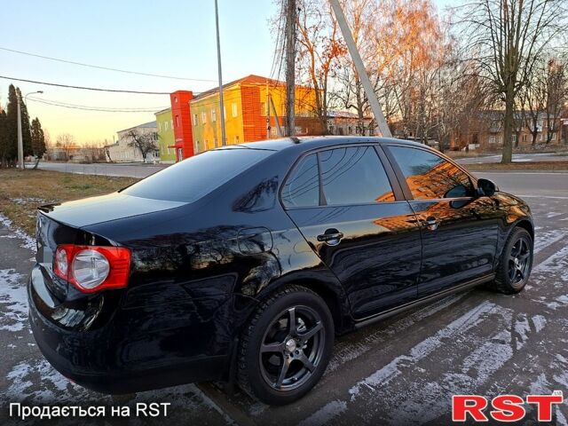 Черный Фольксваген Джетта, объемом двигателя 1.6 л и пробегом 205 тыс. км за 6400 $, фото 6 на Automoto.ua