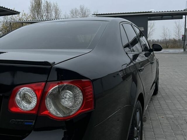 Черный Фольксваген Джетта, объемом двигателя 1.6 л и пробегом 3 тыс. км за 4700 $, фото 7 на Automoto.ua