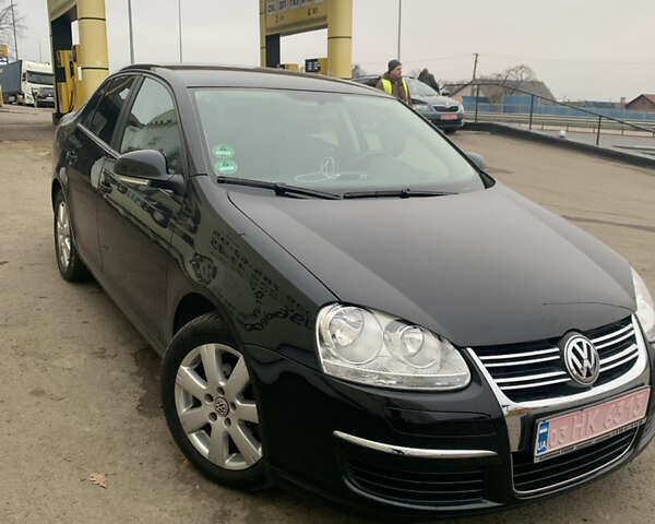 Чорний Фольксваген Джетта, об'ємом двигуна 1.6 л та пробігом 250 тис. км за 6400 $, фото 12 на Automoto.ua