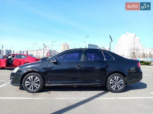 Черный Фольксваген Джетта, объемом двигателя 1.6 л и пробегом 235 тыс. км за 5500 $, фото 3 на Automoto.ua