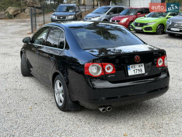 Черный Фольксваген Джетта, объемом двигателя 2.5 л и пробегом 320 тыс. км за 6300 $, фото 10 на Automoto.ua