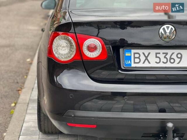 Фольксваген Джетта 2006 в Хмельницком на Automoto.ua Черный Фольксваген Джетта, объемом двигателя 1.6 л и пробегом 188 тыс. км за 6599 $, фото 24 на Automoto.ua