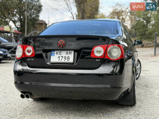 Черный Фольксваген Джетта, объемом двигателя 2.5 л и пробегом 320 тыс. км за 6300 $, фото 8 на Automoto.ua