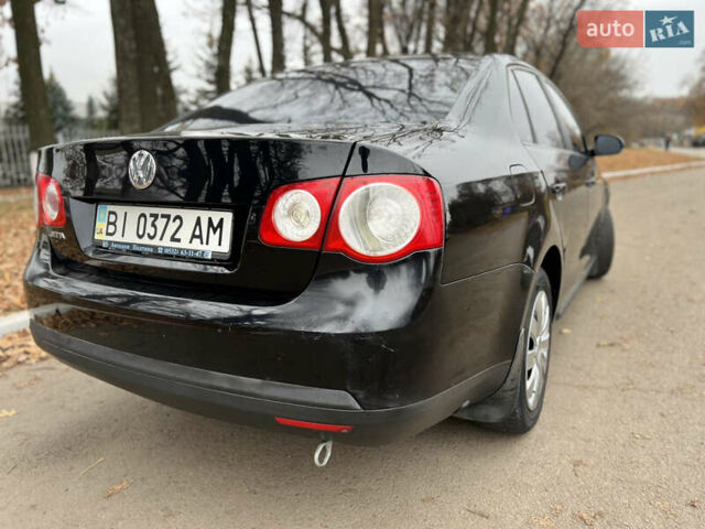 Черный Фольксваген Джетта, объемом двигателя 1.6 л и пробегом 195 тыс. км за 5400 $, фото 6 на Automoto.ua