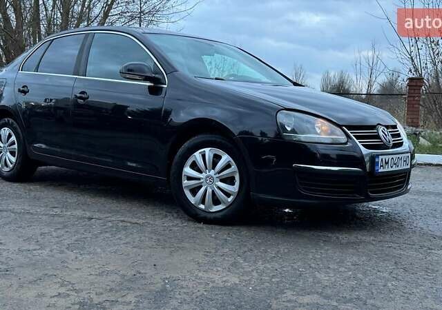 Черный Фольксваген Джетта, объемом двигателя 1.9 л и пробегом 346 тыс. км за 6300 $, фото 3 на Automoto.ua