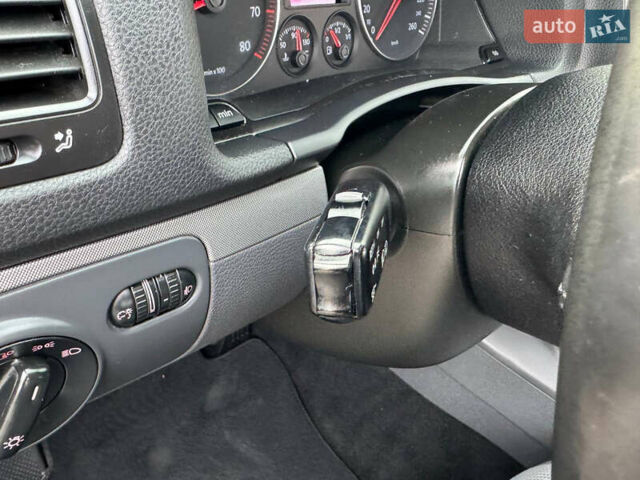 Чорний Фольксваген Джетта, об'ємом двигуна 1.6 л та пробігом 187 тис. км за 5350 $, фото 48 на Automoto.ua