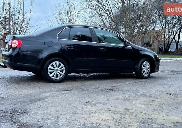 Черный Фольксваген Джетта, объемом двигателя 1.9 л и пробегом 346 тыс. км за 6300 $, фото 10 на Automoto.ua