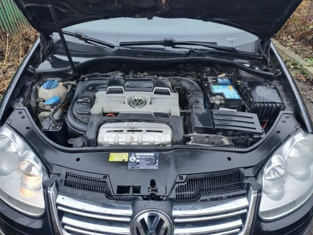 Черный Фольксваген Джетта, объемом двигателя 1.4 л и пробегом 285 тыс. км за 6500 $, фото 10 на Automoto.ua