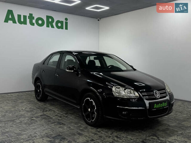 Черный Фольксваген Джетта, объемом двигателя 1.6 л и пробегом 143 тыс. км за 6500 $, фото 6 на Automoto.ua