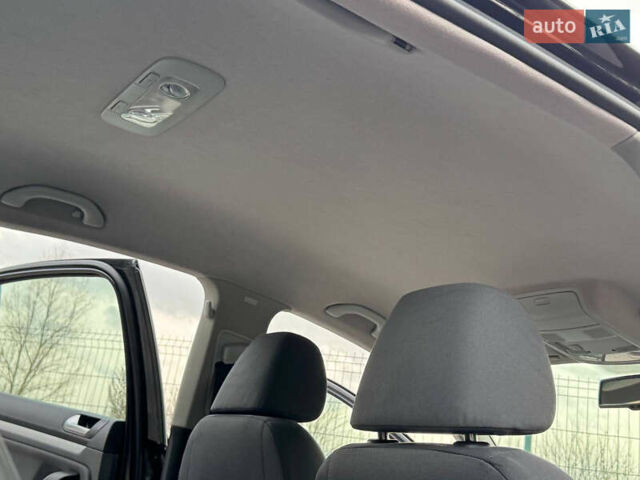 Чорний Фольксваген Джетта, об'ємом двигуна 1.6 л та пробігом 187 тис. км за 5350 $, фото 67 на Automoto.ua