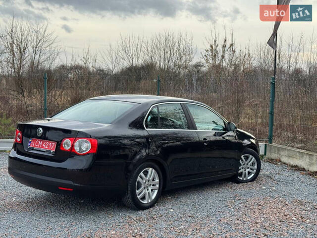Чорний Фольксваген Джетта, об'ємом двигуна 1.6 л та пробігом 187 тис. км за 5350 $, фото 35 на Automoto.ua