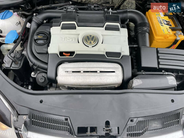 Черный Фольксваген Джетта, объемом двигателя 1.39 л и пробегом 228 тыс. км за 5450 $, фото 44 на Automoto.ua