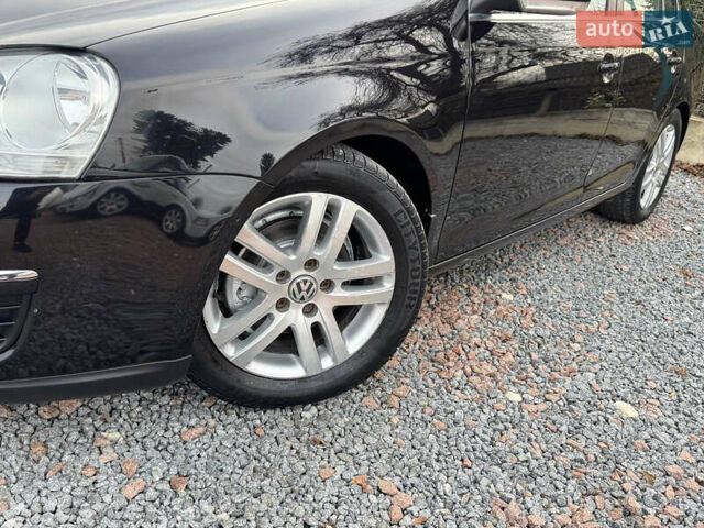 Чорний Фольксваген Джетта, об'ємом двигуна 1.6 л та пробігом 187 тис. км за 5350 $, фото 8 на Automoto.ua