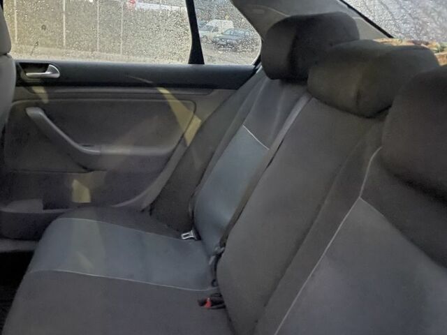 Черный Фольксваген Джетта, объемом двигателя 1.9 л и пробегом 260 тыс. км за 5600 $, фото 7 на Automoto.ua