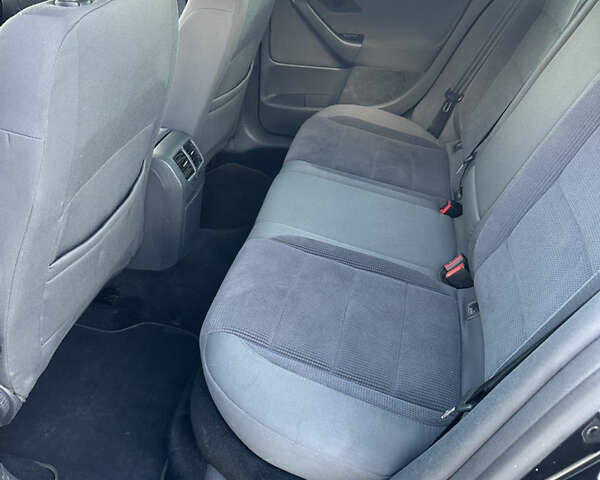 Черный Фольксваген Джетта, объемом двигателя 1.6 л и пробегом 221 тыс. км за 6600 $, фото 13 на Automoto.ua