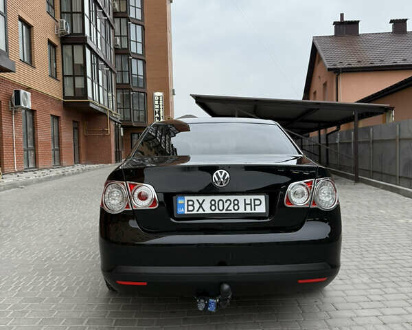 Чорний Фольксваген Джетта, об'ємом двигуна 1.6 л та пробігом 272 тис. км за 4300 $, фото 3 на Automoto.ua