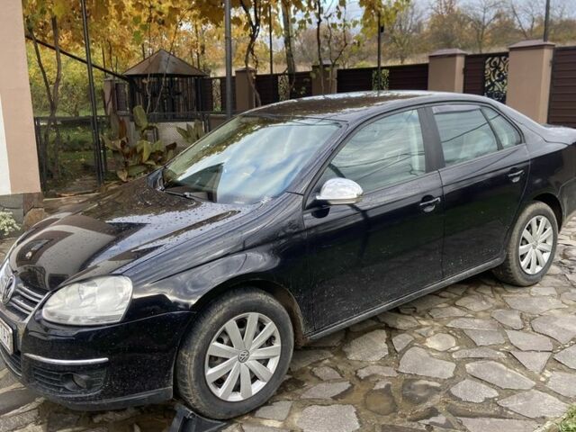 Чорний Фольксваген Джетта, об'ємом двигуна 1.6 л та пробігом 200 тис. км за 4700 $, фото 2 на Automoto.ua