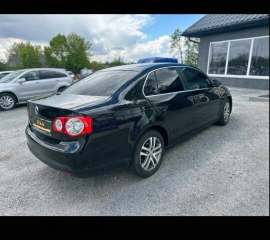 Чорний Фольксваген Джетта, об'ємом двигуна 1.9 л та пробігом 246 тис. км за 5700 $, фото 4 на Automoto.ua