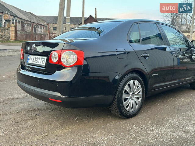 Черный Фольксваген Джетта, объемом двигателя 1.6 л и пробегом 228 тыс. км за 6999 $, фото 8 на Automoto.ua