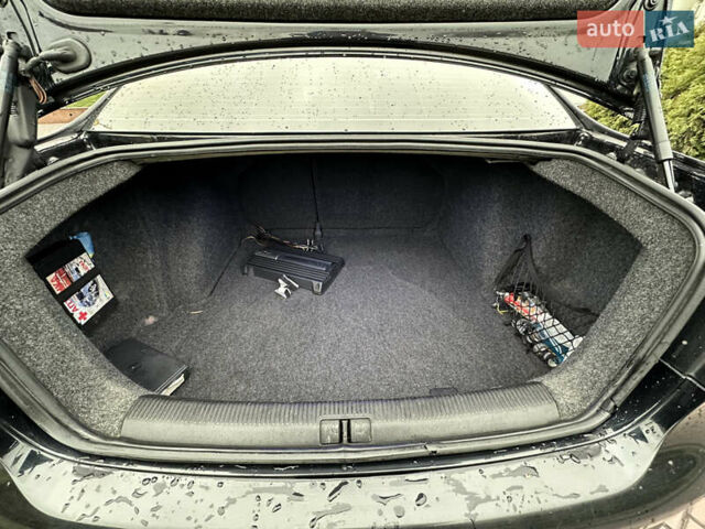 Черный Фольксваген Джетта, объемом двигателя 1.9 л и пробегом 296 тыс. км за 6999 $, фото 32 на Automoto.ua