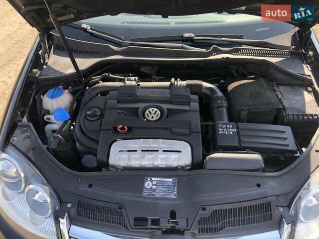 Чорний Фольксваген Джетта, об'ємом двигуна 1.39 л та пробігом 157 тис. км за 5300 $, фото 3 на Automoto.ua