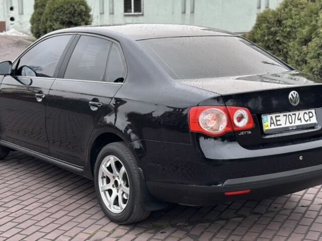 Черный Фольксваген Джетта, объемом двигателя 1.9 л и пробегом 296 тыс. км за 6800 $, фото 6 на Automoto.ua