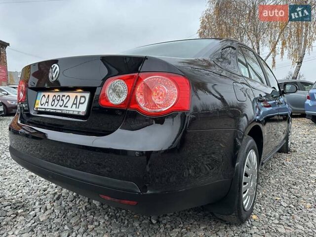 Черный Фольксваген Джетта, объемом двигателя 1.6 л и пробегом 251 тыс. км за 6200 $, фото 7 на Automoto.ua