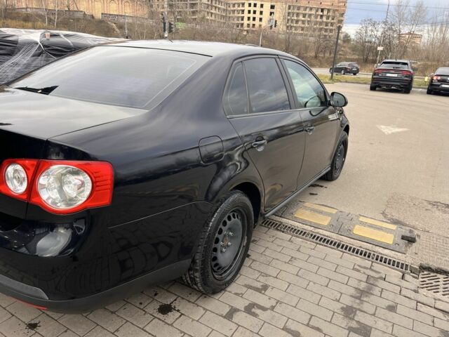 Черный Фольксваген Джетта, объемом двигателя 1.6 л и пробегом 340 тыс. км за 3500 $, фото 6 на Automoto.ua