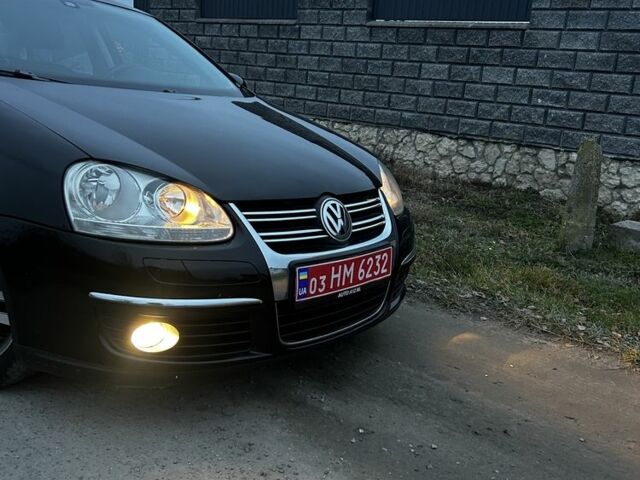Черный Фольксваген Джетта, объемом двигателя 1.4 л и пробегом 260 тыс. км за 6550 $, фото 1 на Automoto.ua