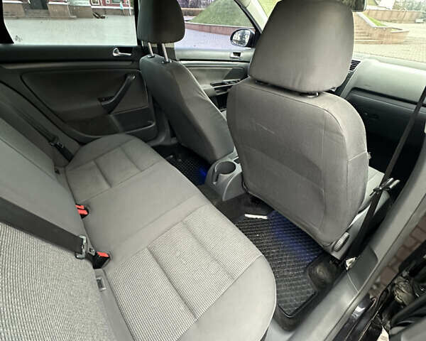 Черный Фольксваген Джетта, объемом двигателя 1.9 л и пробегом 296 тыс. км за 6999 $, фото 20 на Automoto.ua