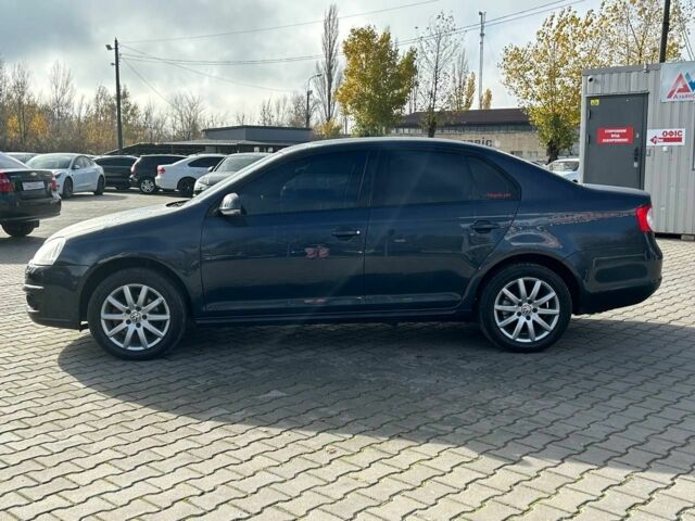 Чорний Фольксваген Джетта, об'ємом двигуна 1.6 л та пробігом 245 тис. км за 7200 $, фото 3 на Automoto.ua