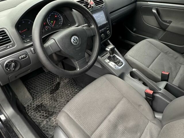 Черный Фольксваген Джетта, объемом двигателя 1.9 л и пробегом 296 тыс. км за 6800 $, фото 8 на Automoto.ua