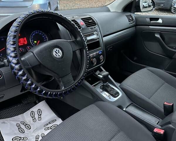 Черный Фольксваген Джетта, объемом двигателя 1.6 л и пробегом 251 тыс. км за 6200 $, фото 12 на Automoto.ua