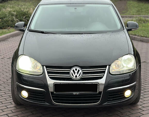 Черный Фольксваген Джетта, объемом двигателя 1.9 л и пробегом 296 тыс. км за 6999 $, фото 5 на Automoto.ua