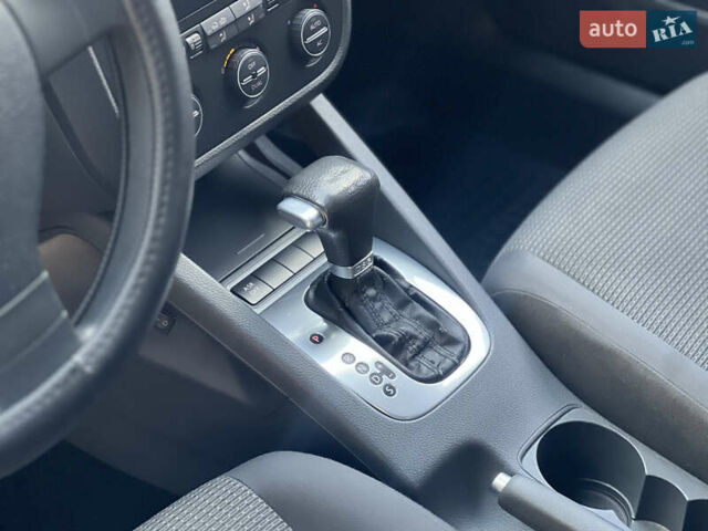 Черный Фольксваген Джетта, объемом двигателя 1.9 л и пробегом 296 тыс. км за 6999 $, фото 16 на Automoto.ua