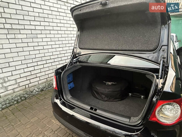 Черный Фольксваген Джетта, объемом двигателя 1.6 л и пробегом 228 тыс. км за 6999 $, фото 17 на Automoto.ua