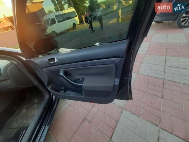 Черный Фольксваген Джетта, объемом двигателя 1.6 л и пробегом 266 тыс. км за 5950 $, фото 23 на Automoto.ua