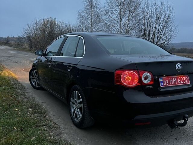 Черный Фольксваген Джетта, объемом двигателя 1.4 л и пробегом 260 тыс. км за 6550 $, фото 4 на Automoto.ua