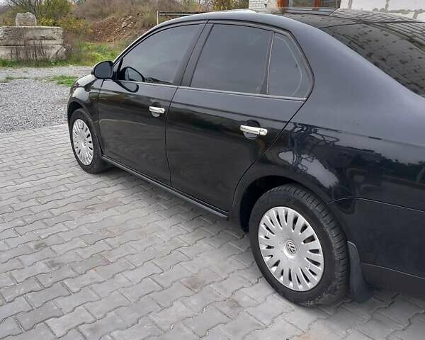 Черный Фольксваген Джетта, объемом двигателя 1.6 л и пробегом 277 тыс. км за 6500 $, фото 4 на Automoto.ua