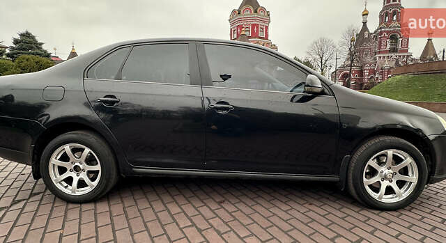 Черный Фольксваген Джетта, объемом двигателя 1.9 л и пробегом 296 тыс. км за 6999 $, фото 10 на Automoto.ua