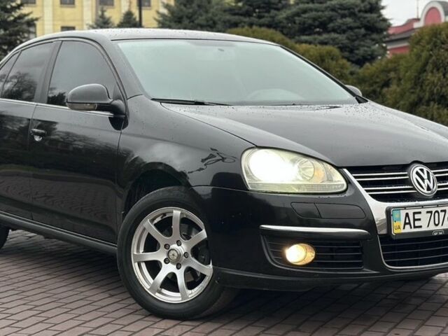 Черный Фольксваген Джетта, объемом двигателя 1.9 л и пробегом 296 тыс. км за 6800 $, фото 2 на Automoto.ua